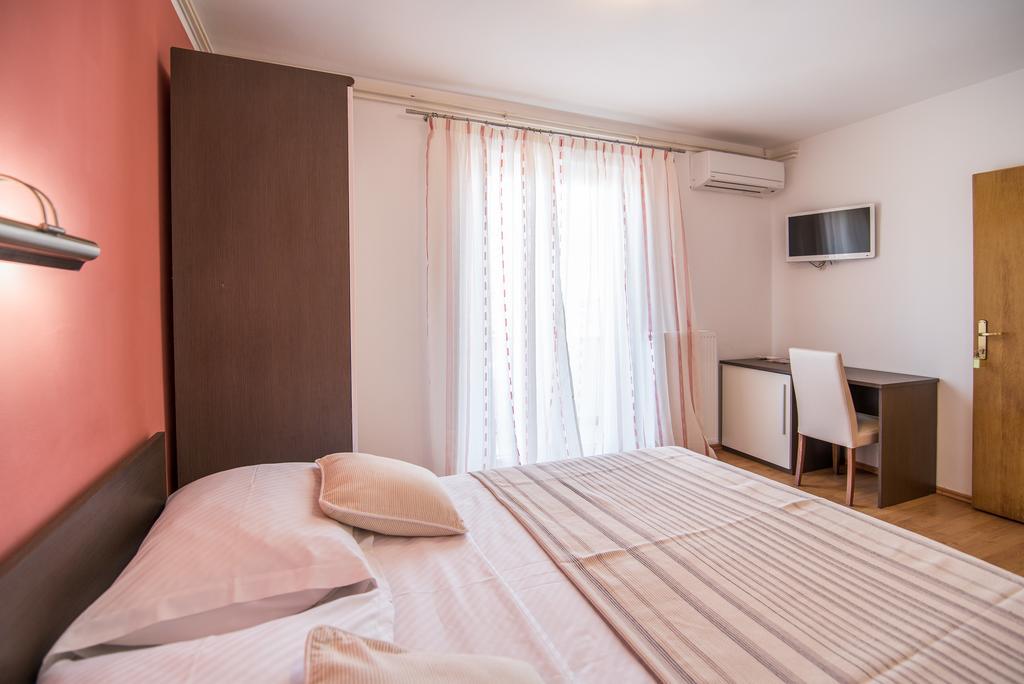 كرك B&B Villa Ana المظهر الخارجي الصورة